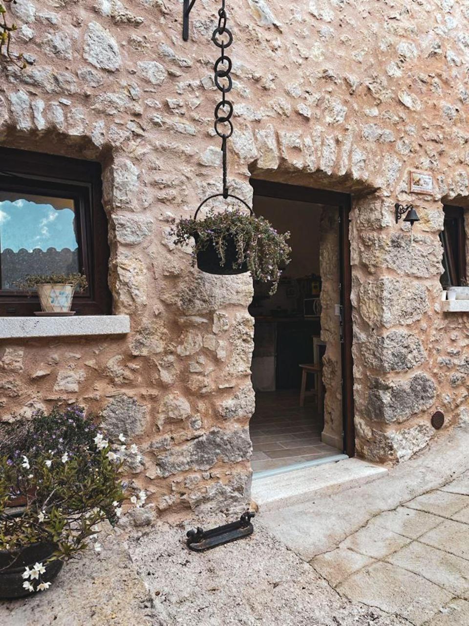 La Casa Sul Lago Posta Fibreno Exterior photo